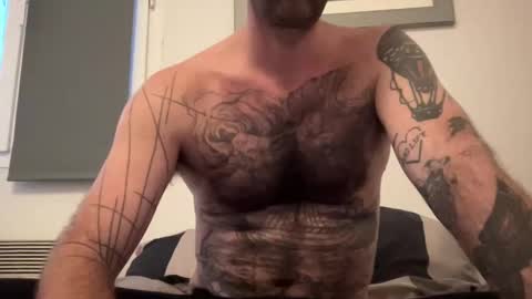 Snapshot of justmeandyou00 chatting on March 2025 05:13:02 PM justmeandyou00 online show from March 2025 05:13:02 PM