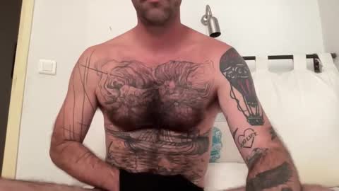 Snapshot of justmeandyou00 chatting on October 2025 02:14:02 PM justmeandyou00 online show from October 2025 02:14:02 PM