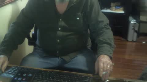 justmeohio online show from January 2026 09:40:02 PM