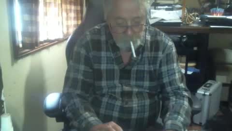 Snapshot of justmeohio chatting on May 2026 02:44:02 PM justmeohio online show from May 2026 02:44:02 PM