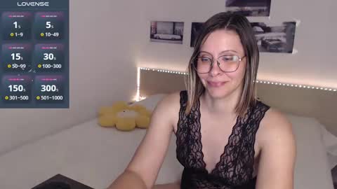 Snapshot of justmexy7 chatting on December 2024 05:37:01 AM Julie online show from December 2024 05:37:01 AM