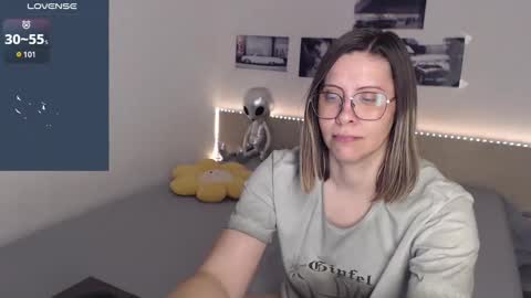 Snapshot of justmexy7 chatting on January 2025 05:45:02 AM Julie online show from January 2025 05:45:02 AM