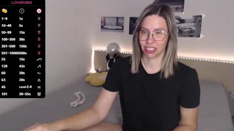 Snapshot of justmexy7 chatting on September 2025 04:12:02 AM Julie online show from September 2025 04:12:02 AM