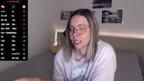 Snapshot of justmexy7 chatting on September 2025 05:23:01 AM Julie online show from September 2025 05:23:01 AM