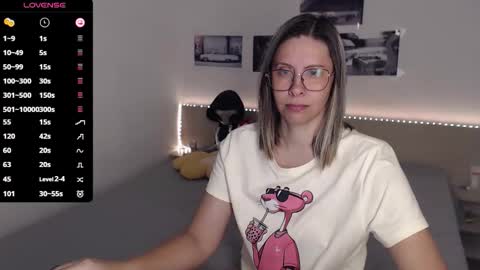 Snapshot of justmexy7 chatting on October 2025 05:48:01 AM Julie online show from October 2025 05:48:01 AM