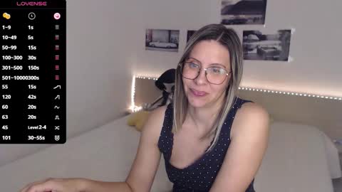 Snapshot of justmexy7 chatting on November 2025 05:23:02 PM Julie online show from November 2025 05:23:02 PM