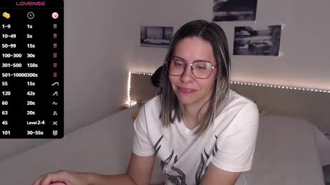 Snapshot of justmexy7 chatting on November 2025 04:57:02 AM Julie online show from November 2025 04:57:02 AM