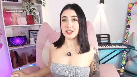 Emy online show from April 2026 03:43:02 AM