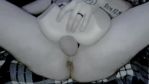 Snapshot of justspread chatting on October 2025 04:46:01 PM Tyler online show from October 2025 04:46:01 PM