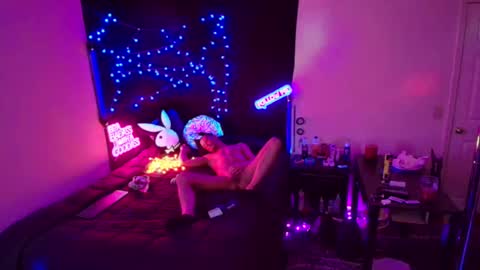 Snapshot of justwannalookgood4ya chatting on February 2025 05:37:01 PM Eetantungfuk Mias online show from February 2025 05:37:01 PM