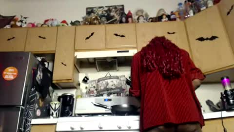 Aki Kim online show from July 2026 12:45:01 AM