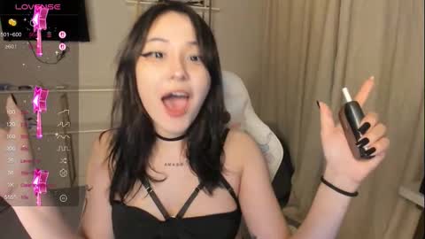 Snapshot of ka00ru_chan chatting on October 2025 11:51:02 AM Kaoru online show from October 2025 11:51:02 AM