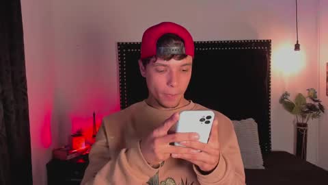 Snapshot of kael_owens chatting on February 2025 05:40:01 AM Kael Owens online show from February 2025 05:40:01 AM