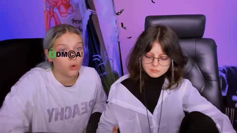 Snapshot of kaela_spell_ chatting on November 2025 08:19:01 PM kaela_spell_ online show from November 2025 08:19:01 PM