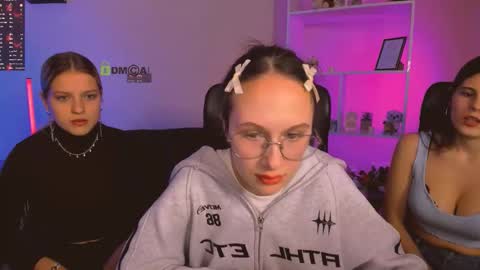 Snapshot of kaela_spell_ chatting on November 2025 08:31:01 PM kaela_spell_ online show from November 2025 08:31:01 PM