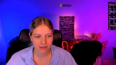 kaela_spell_ online show from December 2025 08:59:01 PM