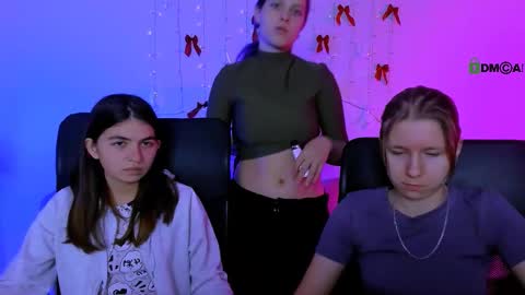 kaela_spell_ online show from February 2026 08:18:01 PM