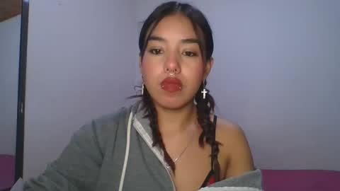 KAHELIINDEPENDENT MODEL online show from December 2024 07:17:01 AM