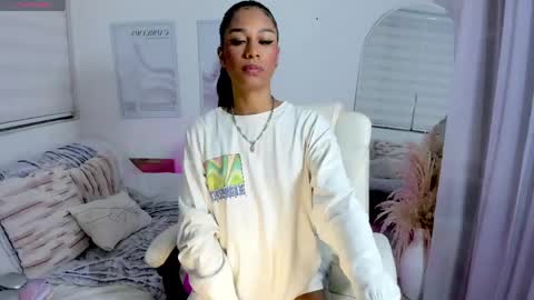 Snapshot of kaia_cam chatting on April 2026 11:14:01 AM online show from April 2026 11:14:01 AM