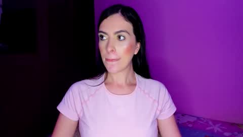 kaiahlive online show from February 2026 11:01:01 PM