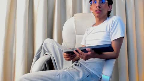 kai online show from March 2026 03:32:02 AM