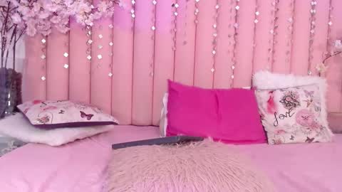 kailye Jones online show from February 2025 12:48:02 AM