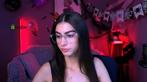 Kaisy online show from October 2025 09:42:02 AM