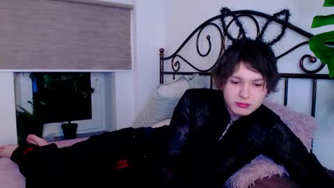 kaitonyan online show from March 2026 09:05:01 PM