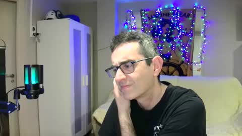 MusicMen49 online show from February 2025 11:17:01 PM