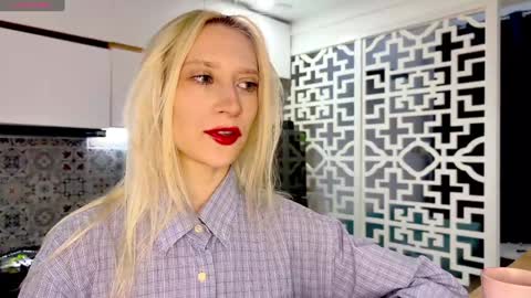 Snapshot of kali_the_goddess chatting on January 2025 03:20:01 AM kali_the_goddess online show from January 2025 03:20:01 AM