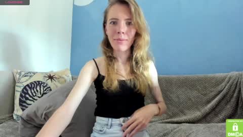 Snapshot of kalisee_ chatting on December 2024 04:33:02 AM Kalisee  online show from December 2024 04:33:02 AM