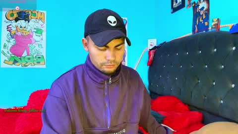 Snapshot of kalivan_voinesscu chatting on January 2025 06:00:01 AM K A L I online show from January 2025 06:00:01 AM