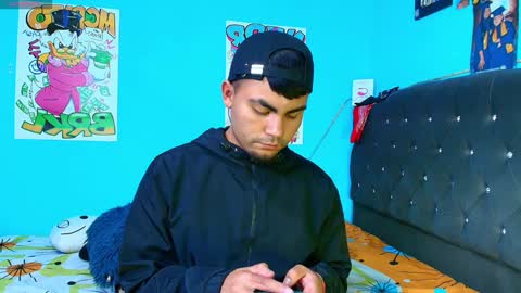 Snapshot of kalivan_voinesscu chatting on February 2025 06:45:02 AM K A L I online show from February 2025 06:45:02 AM