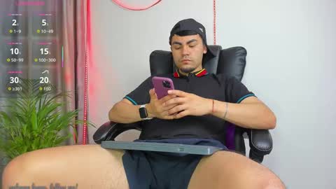 Snapshot of kalivan_voinesscu chatting on September 2025 08:06:01 AM K A L I online show from September 2025 08:06:01 AM