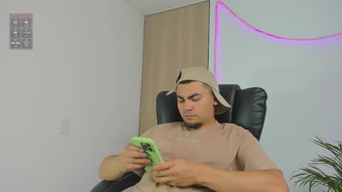 K A L I online show from February 2026 05:38:01 AM