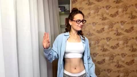 Snapshot of kallieboice chatting on November 2025 02:52:02 PM Kallie online show from November 2025 02:52:02 PM