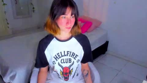 kalynita online show from September 2025 07:32:02 AM
