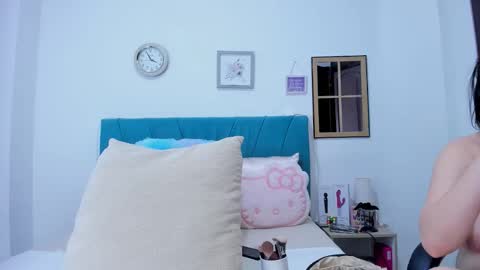 Kamilalopez online show from March 2026 08:56:02 PM