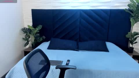 jhon online show from February 2026 11:42:02 AM