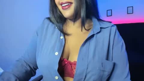Snapshot of kamala_khan_tx chatting on April 2026 04:35:02 PM Online 800 to 1400 online show from April 2026 04:35:02 PM