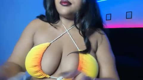 Snapshot of kamala_khan_tx chatting on May 2026 10:51:01 PM Online 800 to 1400 online show from May 2026 10:51:01 PM