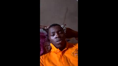 kamfinsa1 online show from May 2026 10:42:01 AM