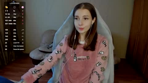 Snapshot of kami_mur chatting on February 2025 12:15:02 PM Kami mur online show from February 2025 12:15:02 PM