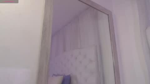 Snapshot of kamila_arias chatting on October 2025 02:18:02 PM online show from October 2025 02:18:02 PM