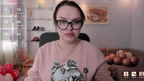 Camila online show from March 2026 05:01:02 AM