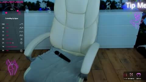 kamilahot25 online show from December 2025 12:16:01 AM