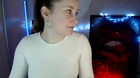 Snapshot of kamilla_love_ chatting on April 2026 12:07:01 PM kamilla_love_ online show from April 2026 12:07:01 PM