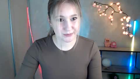 Snapshot of kamilla_love_ chatting on May 2026 11:52:02 AM kamilla_love_ online show from May 2026 11:52:02 AM