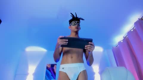 Kami online show from November 2025 06:55:02 PM