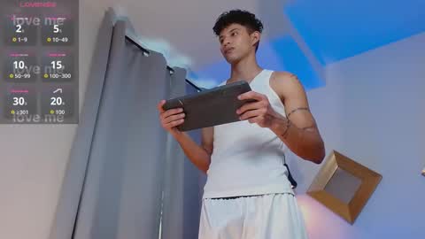 Kami online show from February 2026 06:23:01 PM